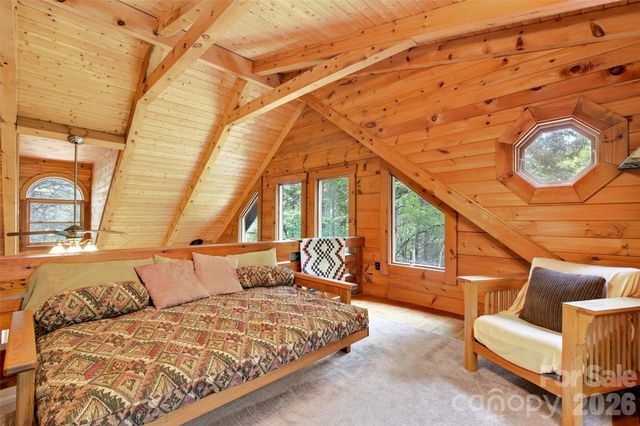 664 Paxton Creek Road, Marion, NC 28752
