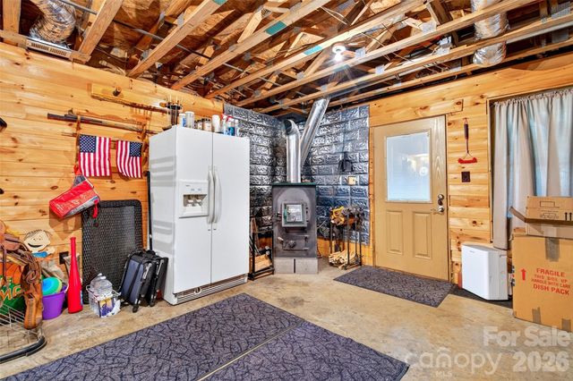 664 Paxton Creek Road, Marion, NC 28752