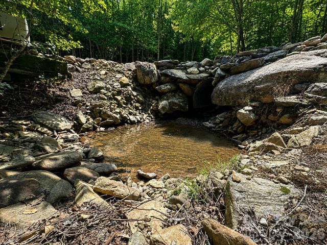 664 Paxton Creek Road, Marion, NC 28752