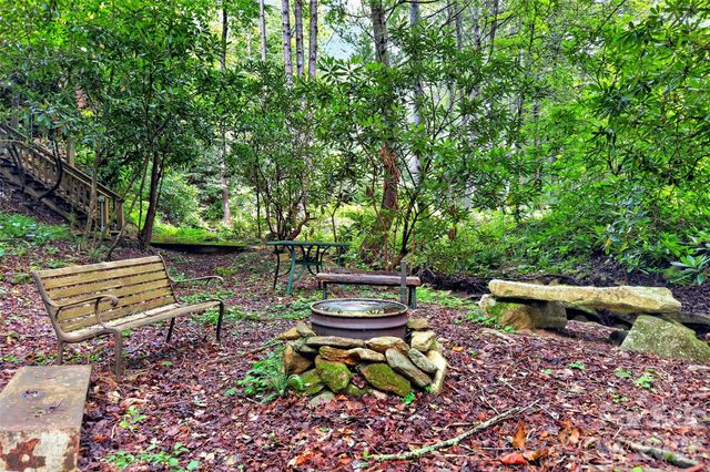 664 Paxton Creek Road, Marion, NC 28752