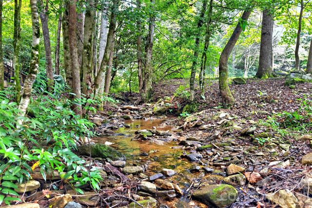 664 Paxton Creek Road, Marion, NC 28752