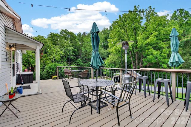 664 Paxton Creek Road, Marion, NC 28752