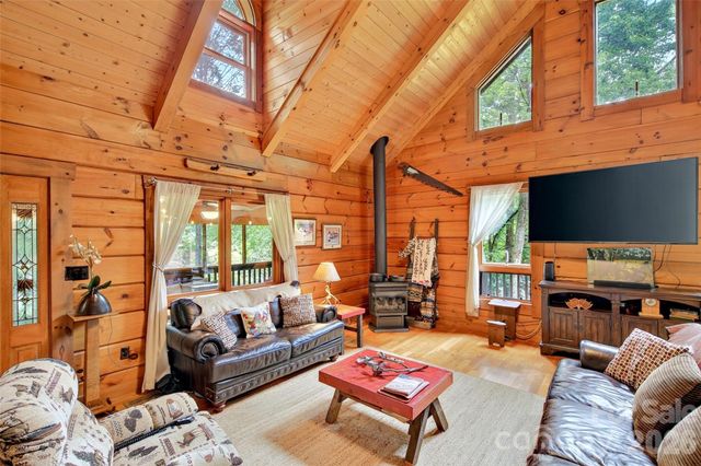 664 Paxton Creek Road, Marion, NC 28752