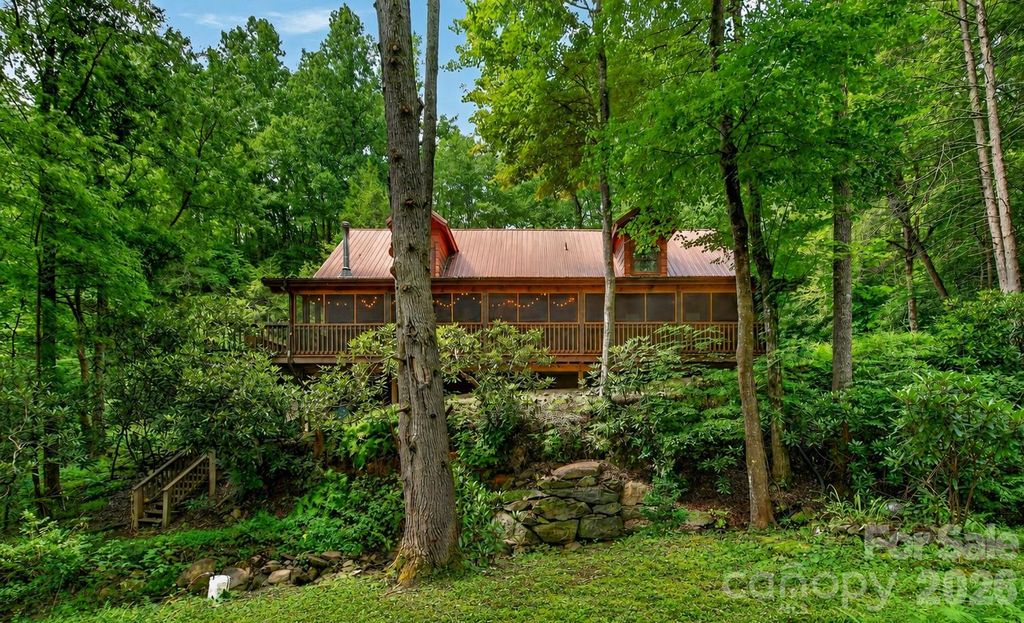 664 Paxton Creek Road, Marion, NC 28752