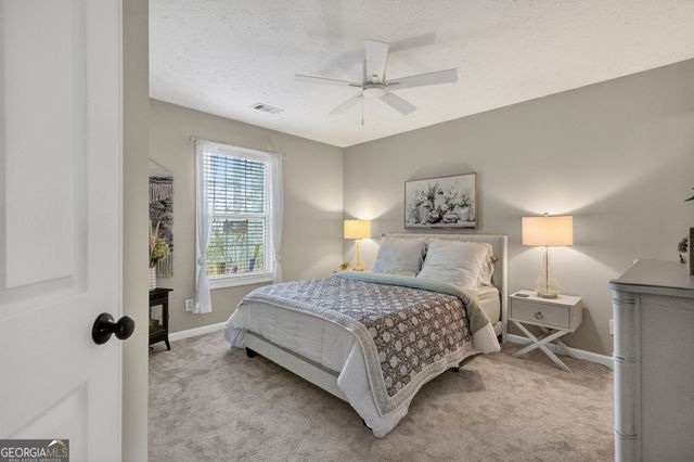 513 Stanford Place, Woodstock, GA 30188