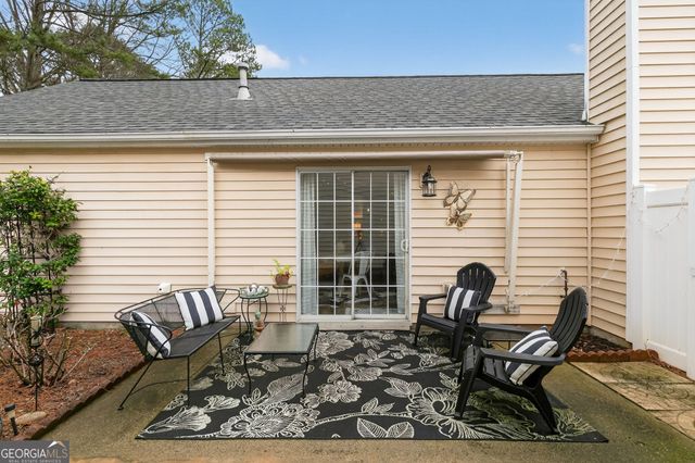 513 Stanford Place, Woodstock, GA 30188