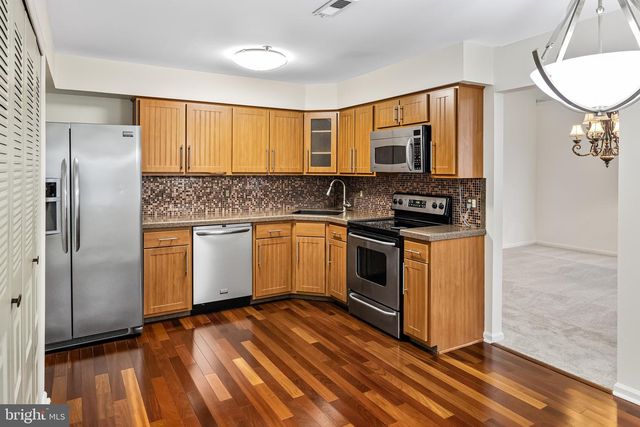 1126 CHANTICLEER, Cherry Hill, NJ 08003