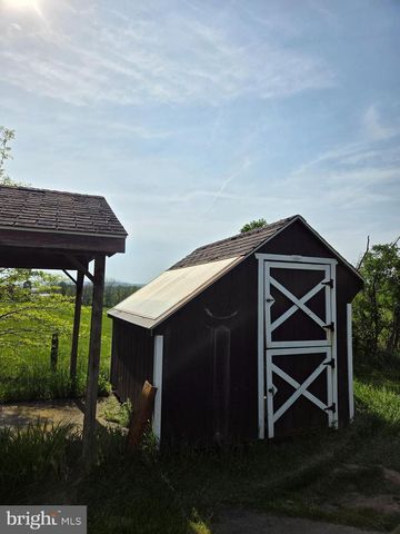 2351 ROUTE 209, Millersburg, PA 17061