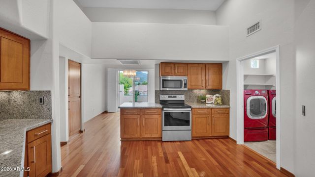 1747 E NORTHERN Avenue 277, Phoenix, AZ 85020