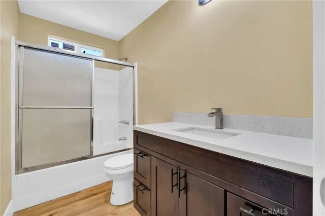 1976 Olive A, Long Beach, CA 90806