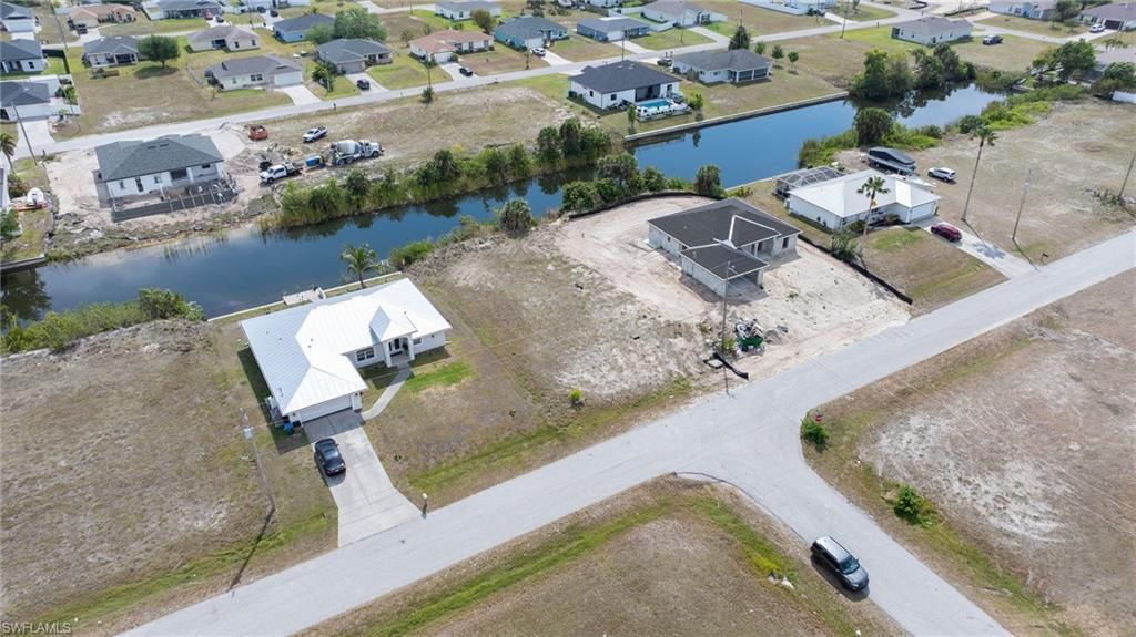 115 NW 19th PL, CAPE CORAL, FL 33993 — photo 2