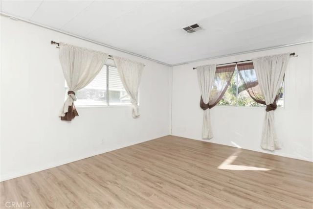 1251 Lugonia 24, Redlands, CA 92374
