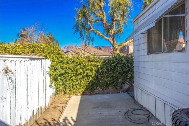 1251 Lugonia 24, Redlands, CA 92374