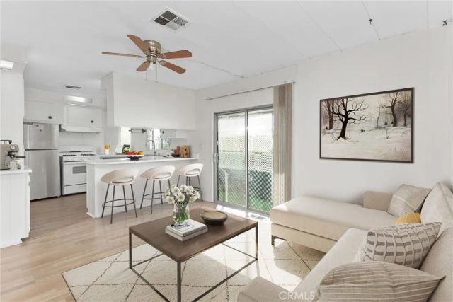 1251 Lugonia 24, Redlands, CA 92374