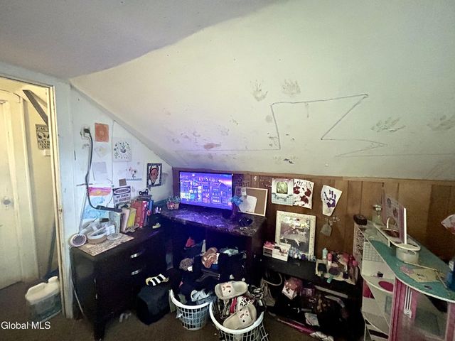 1913 Greenpoint Avenue, Rotterdam, NY 12303