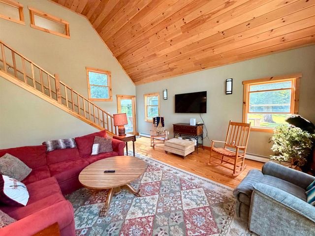 57 Castle Hill Road, Wilmington, VT 05363