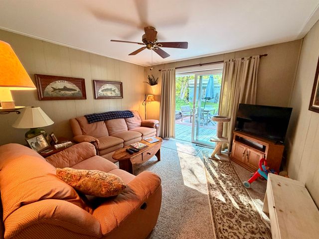 57 Castle Hill Road, Wilmington, VT 05363