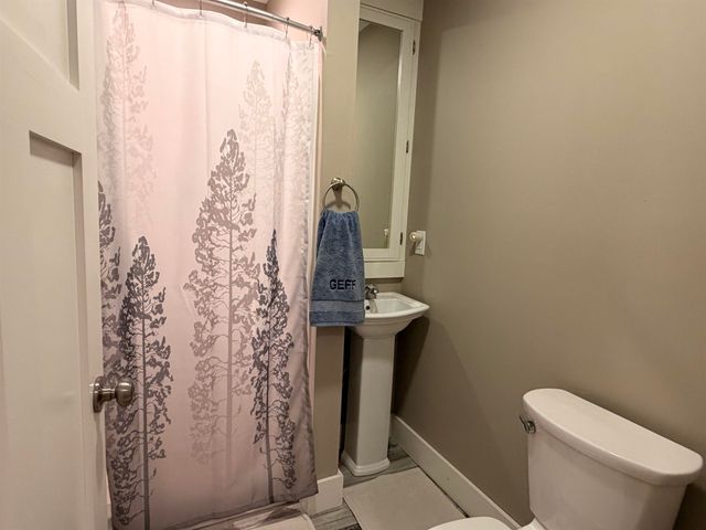 57 Castle Hill Road, Wilmington, VT 05363