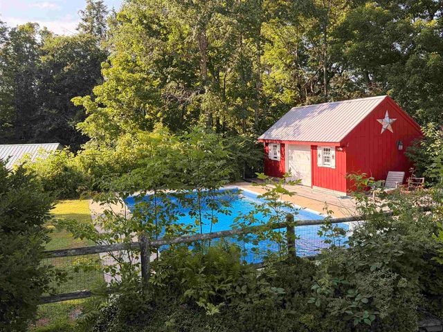 57 Castle Hill Road, Wilmington, VT 05363