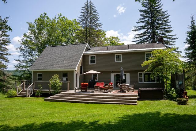 57 Castle Hill Road, Wilmington, VT 05363