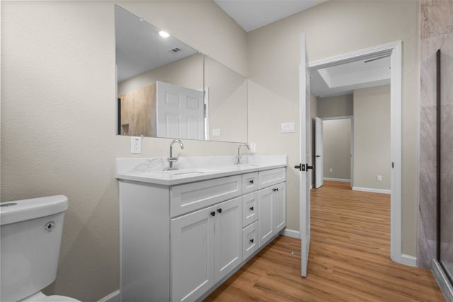 913 W Sherman Street, Paris, TX 75460