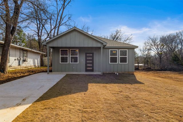 913 W Sherman Street, Paris, TX 75460