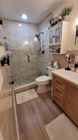 5660 80TH STREET N A107, St Petersburg, FL 33709