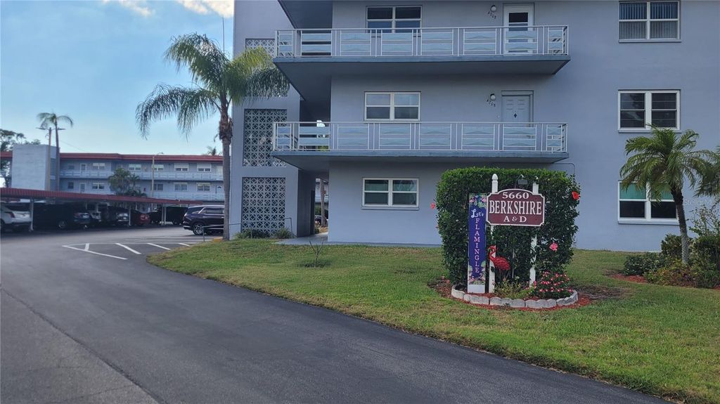 5660 80TH STREET N A107, St Petersburg, FL 33709