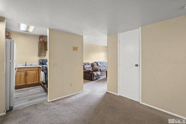 2555 Clear Acre Lane 32, Reno, NV 89512