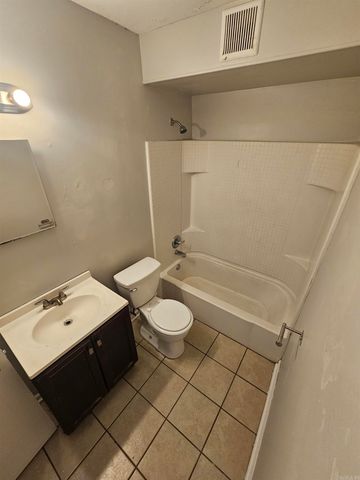 2724 Longcoy St, Little Rock, AR 72204