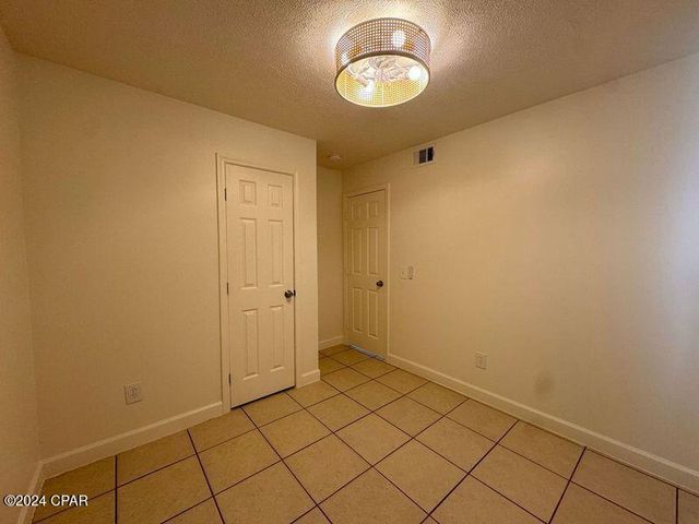 5500 Beach Drive 6, Panama City, FL 32408