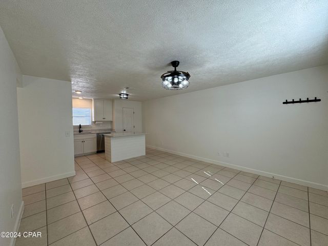 5500 Beach Drive 6, Panama City, FL 32408