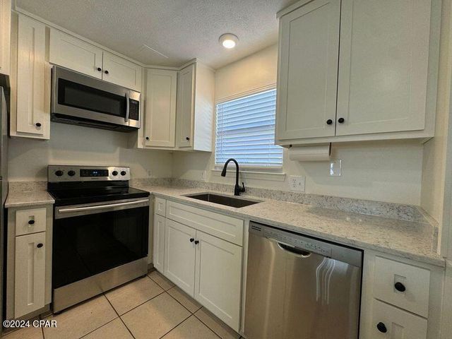 5500 Beach Drive 6, Panama City, FL 32408