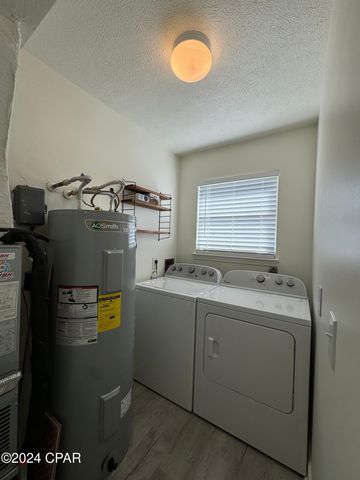 5500 Beach Drive 6, Panama City, FL 32408