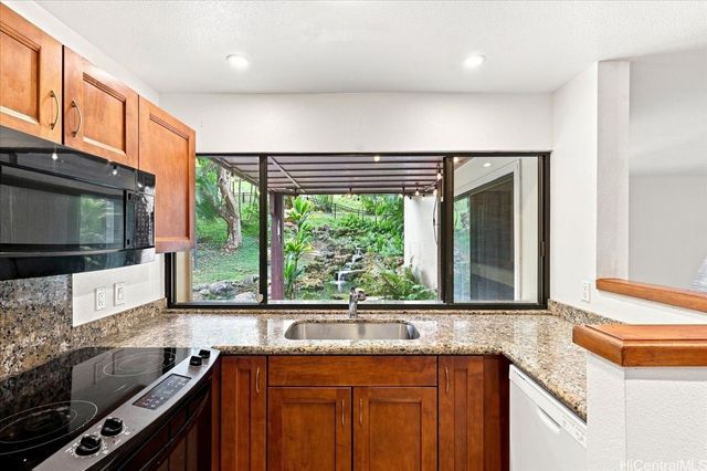 46-160 Kiowai Street 2313, Kaneohe, HI 96744