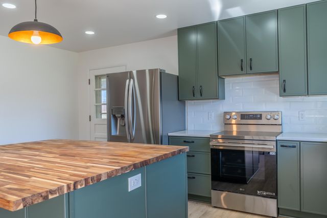 299 Fentress Lane, Berea, KY 40403