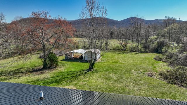 299 Fentress Lane, Berea, KY 40403