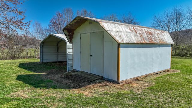 299 Fentress Lane, Berea, KY 40403