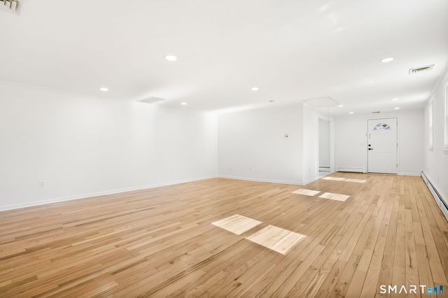 1335 Black Rock Turnpike, Fairfield, CT 06825