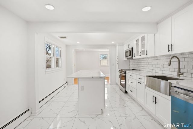 1335 Black Rock Turnpike, Fairfield, CT 06825