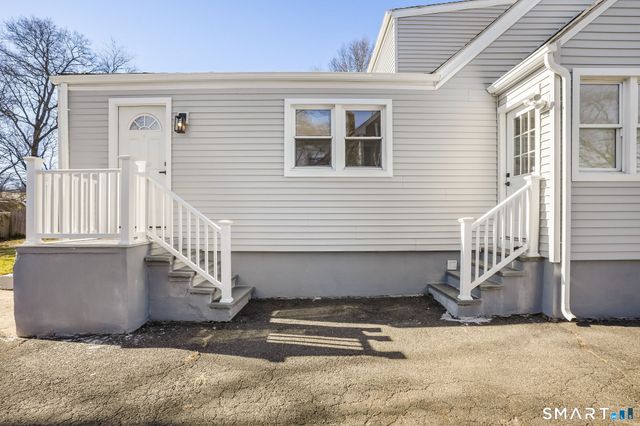 1335 Black Rock Turnpike, Fairfield, CT 06825