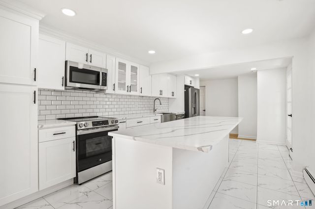 1335 Black Rock Turnpike, Fairfield, CT 06825