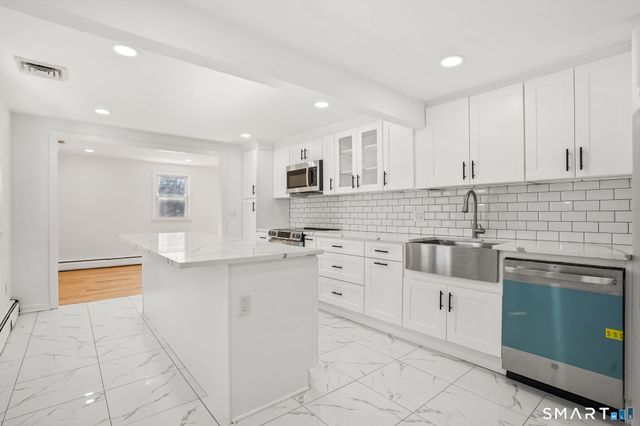 1335 Black Rock Turnpike, Fairfield, CT 06825