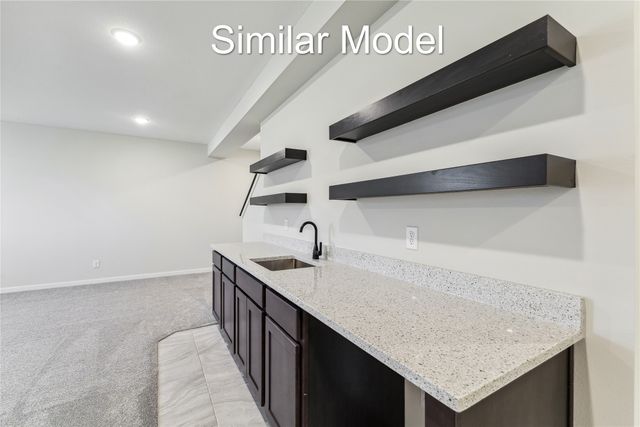 3353 NW Brookside Drive, Grimes, IA 50111