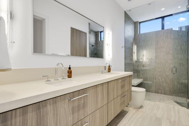 340 Grove Place, Delray Beach, FL 33444