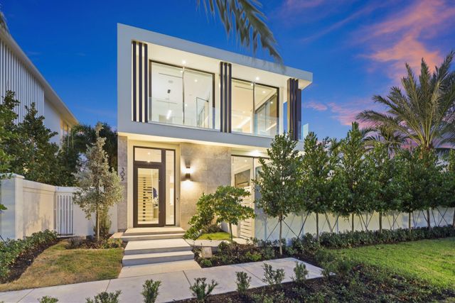 340 Grove Place, Delray Beach, FL 33444