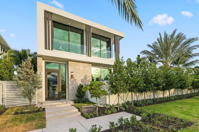 340 Grove Place, Delray Beach, FL 33444