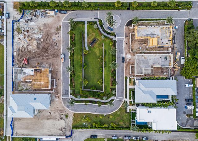 340 Grove Place, Delray Beach, FL 33444