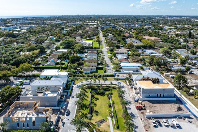 340 Grove Place, Delray Beach, FL 33444