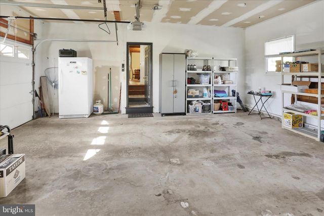 506 WIEST SCHOOL RD, Oley, PA 19547